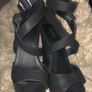 Shoes - Wrap around wedges Shoes - Wrap around wedges